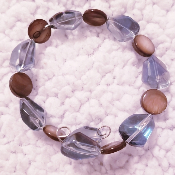 Blue and Brown Beaded Memory Wire Cuff Bracelet. - Picture 2 of 5